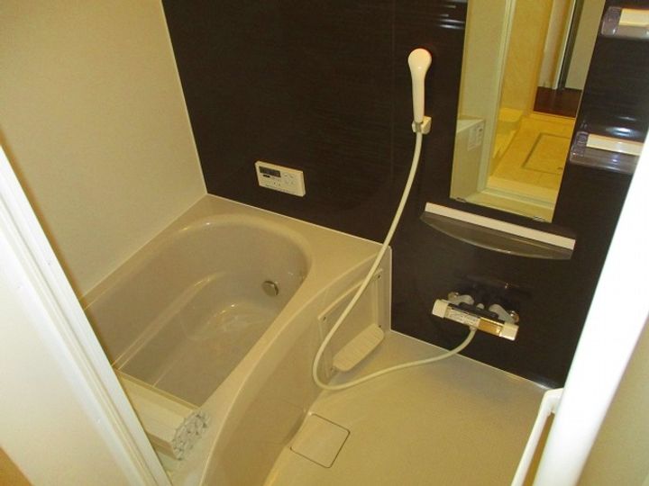 ヌーボイナリ金沢205の風呂