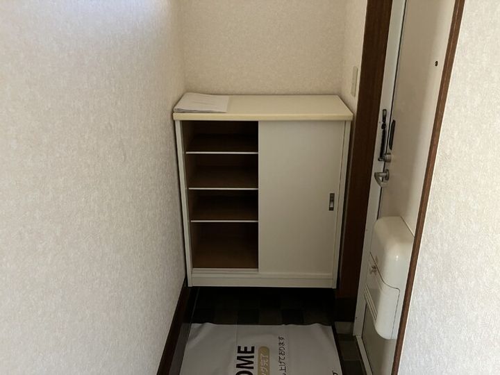 サウスコーポB101の玄関