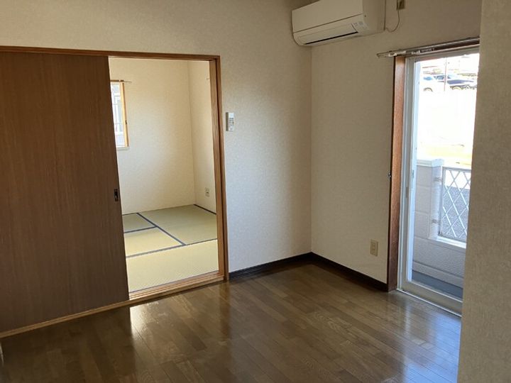 サウスコーポB101の居間