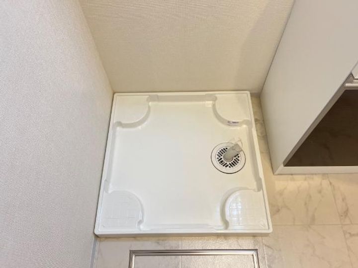 ハピネスの内装