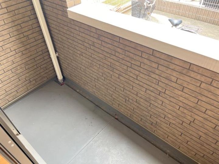 ウイング コートの内装