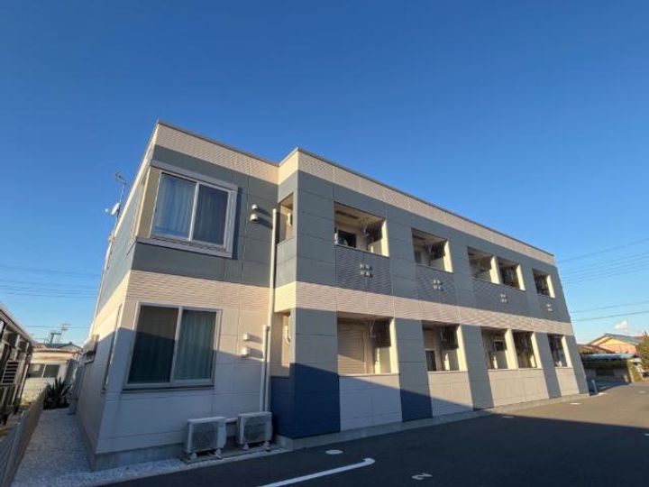 シャイン ビルドの外観