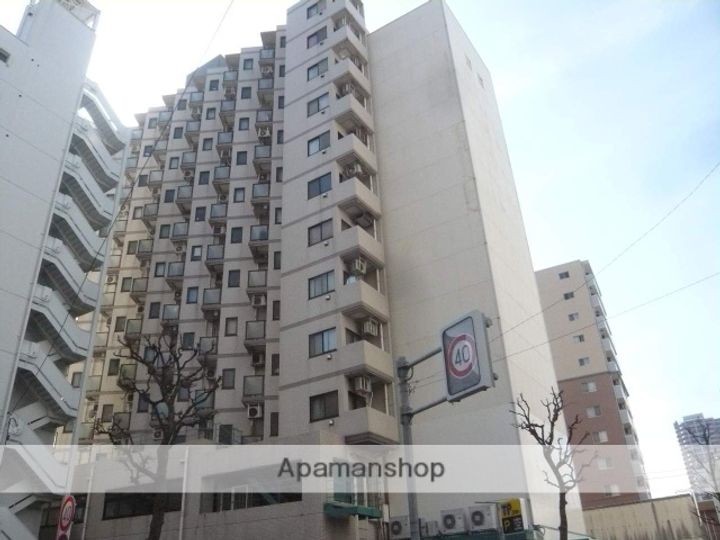 ドミトリー原町田604の外観