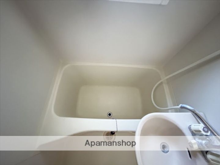 神奈川県相模原市南区上鶴間本町2丁目の賃貸アパートの風呂