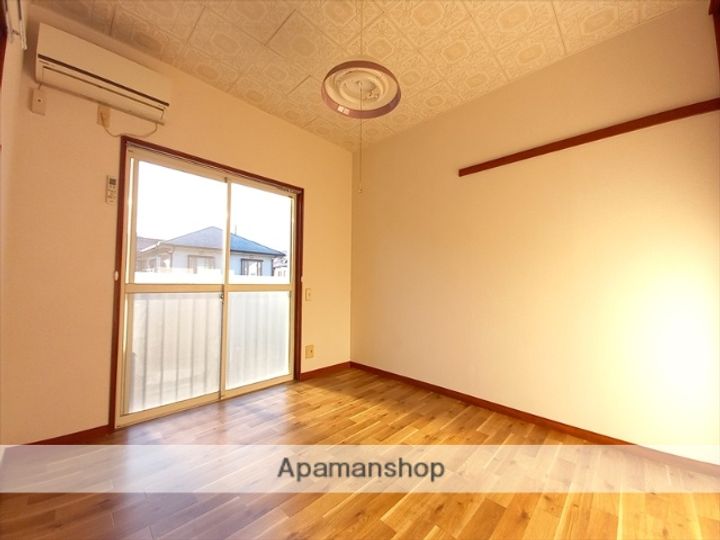 神奈川県相模原市南区相模大野9丁目の賃貸アパートの内装