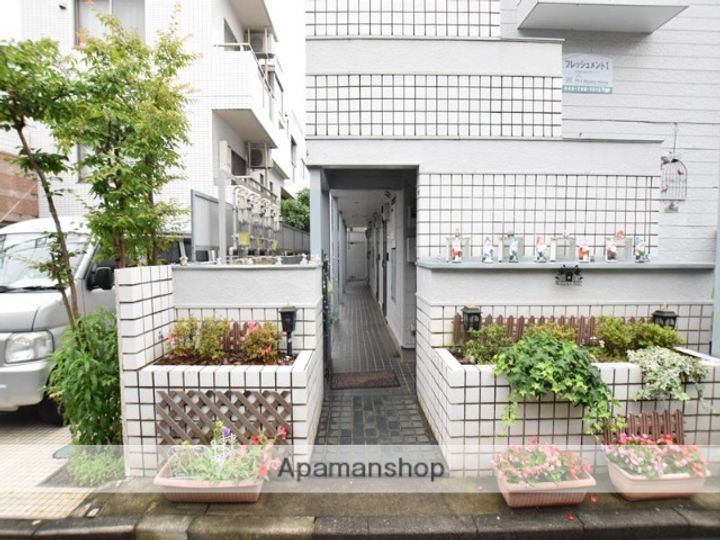 神奈川県相模原市南区若松5丁目の賃貸アパートの外観