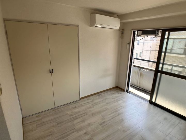 神奈川県相模原市中央区相模原5丁目の賃貸マンションの内装