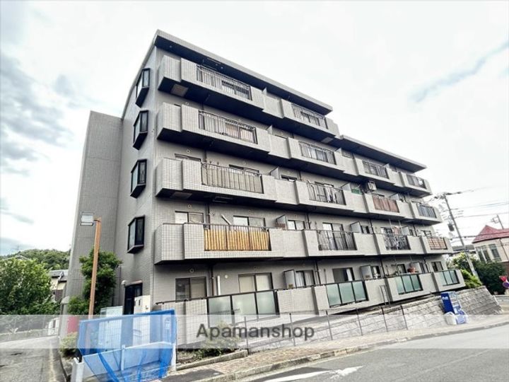 メイフラワー壱番館103の外観