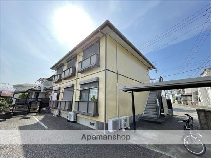 神奈川県相模原市南区上鶴間2丁目の賃貸アパートの外観