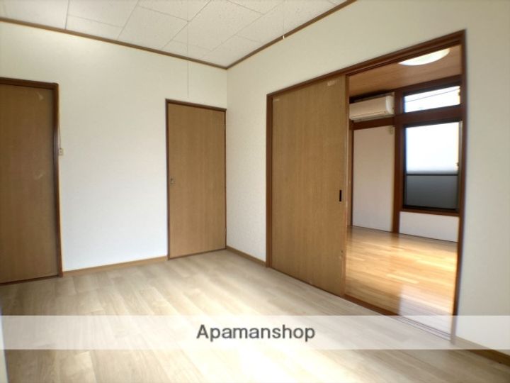 神奈川県相模原市南区大野台2丁目の賃貸アパートの内装