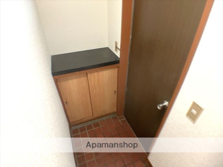 神奈川県相模原市南区大野台2丁目の賃貸アパートの玄関