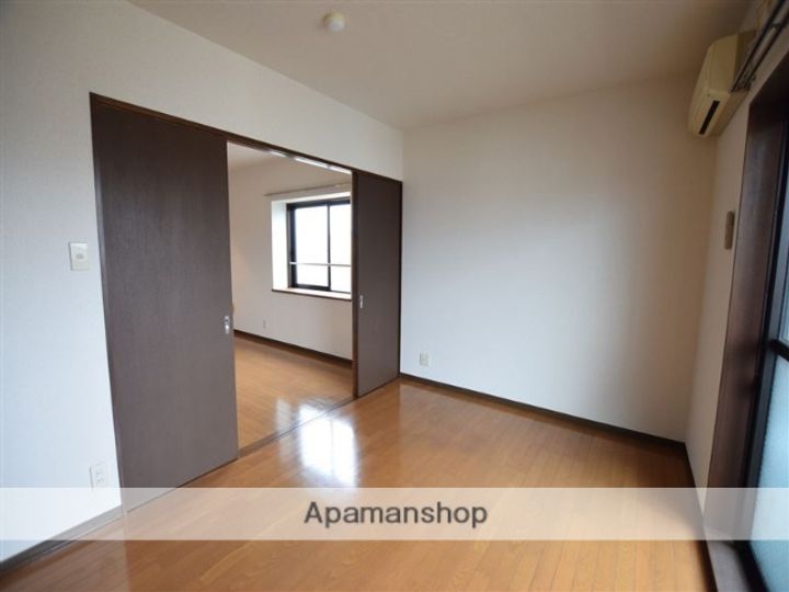 神奈川県相模原市南区東林間2丁目の賃貸マンションの内装