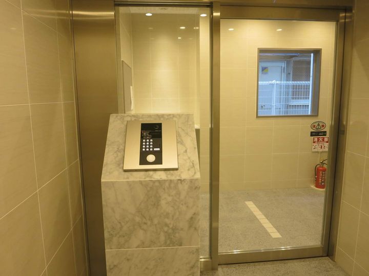 大和ステーションヒルズ弐番館の外観