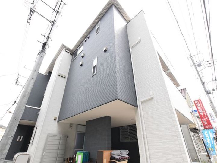 グランハイムの外観