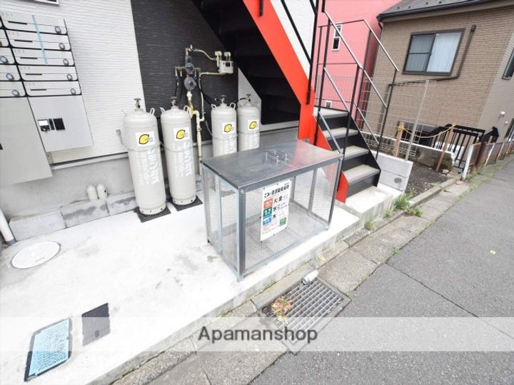 神奈川県相模原市南区相模台4丁目の賃貸アパートの外観