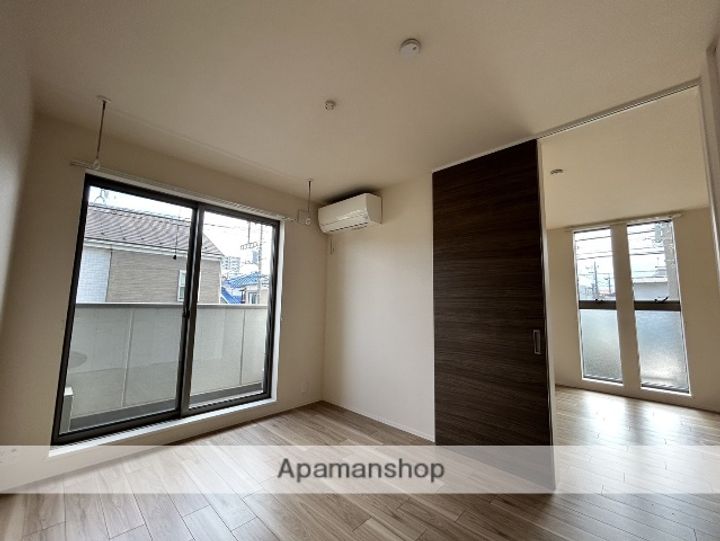 DSTYLE中町203の居間