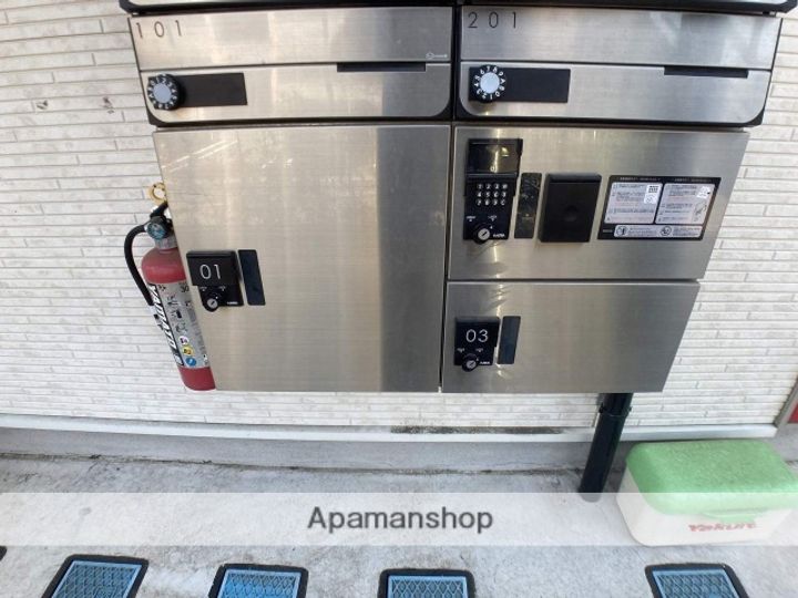 ルナージュ町田の外観