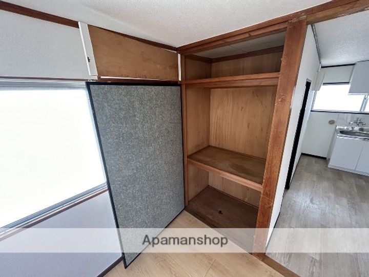 コンフォート南成瀬101の内装