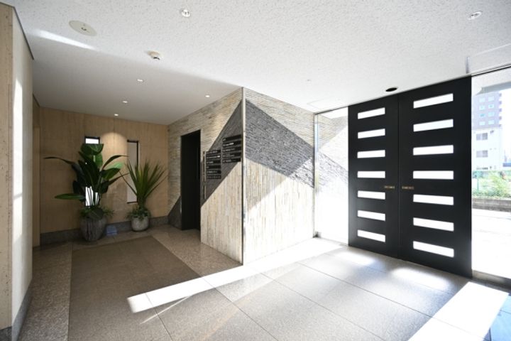 東京都町田市中町1丁目の賃貸マンションの内装