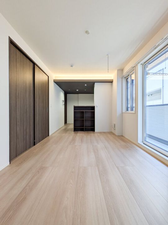 ピンウィール南台の玄関