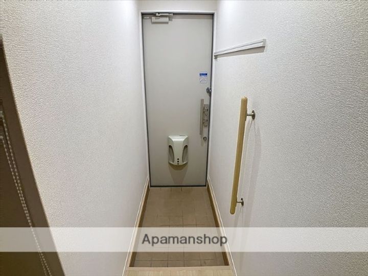 神奈川県相模原市南区文京1丁目の賃貸アパートの玄関