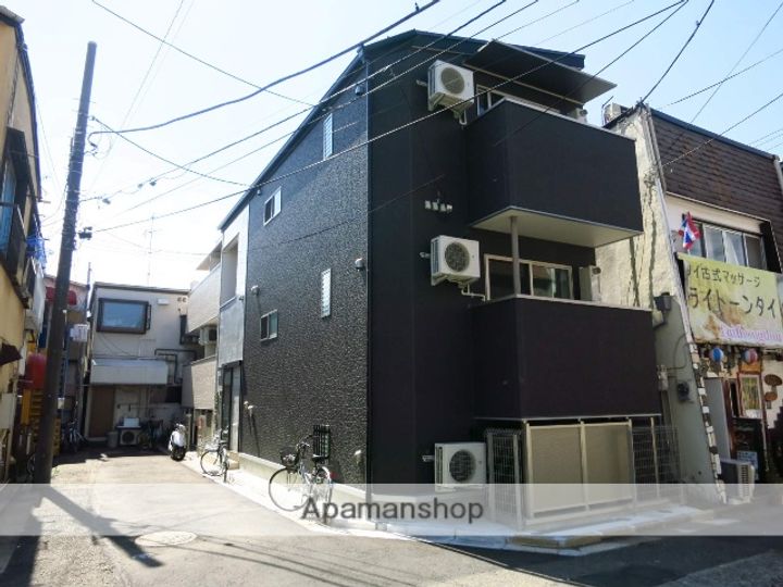 シャンテーム鶴間の外観