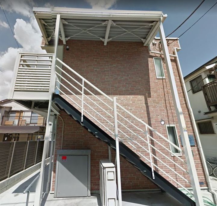 レオネクストロリエンテの外観