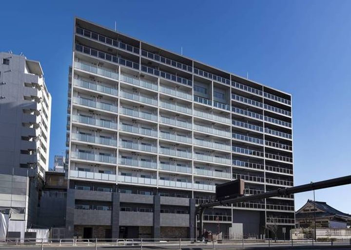 東京都港区高輪1丁目の賃貸マンションの外観