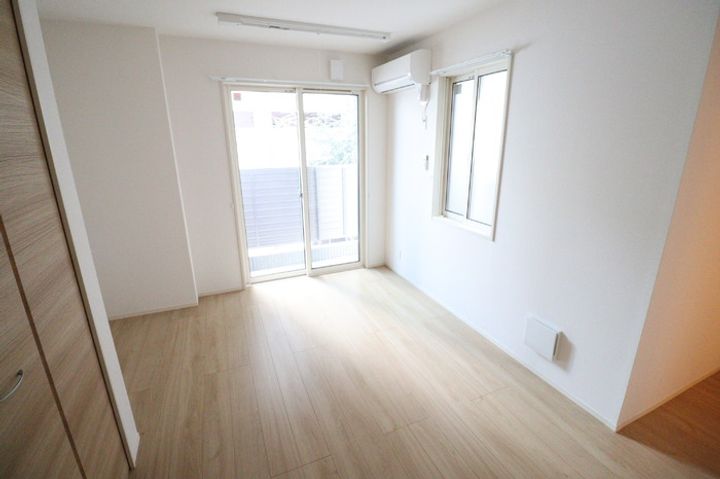 クレスタの居間