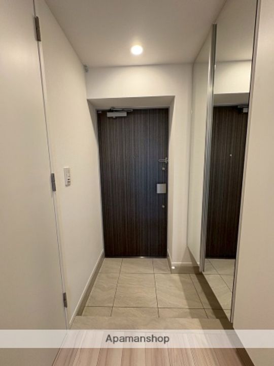 クレストコート池上六丁目の玄関