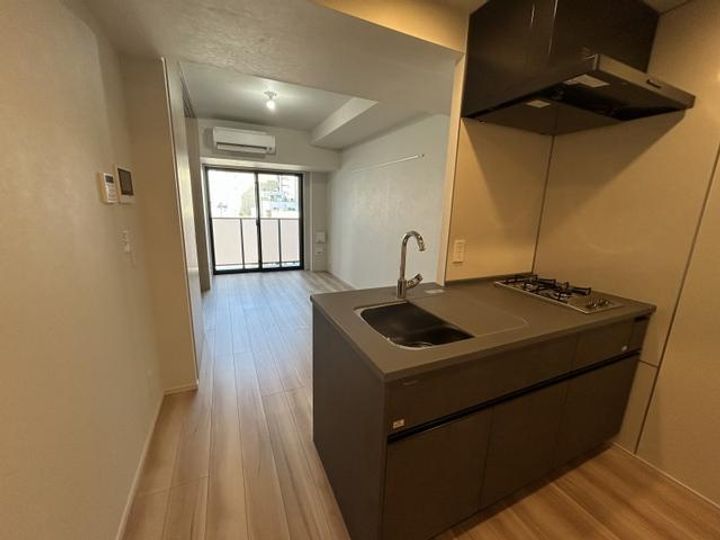 ルフォンプログレ上野御徒町の居間