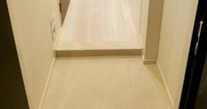 パークリュクス蒲田一丁目の玄関