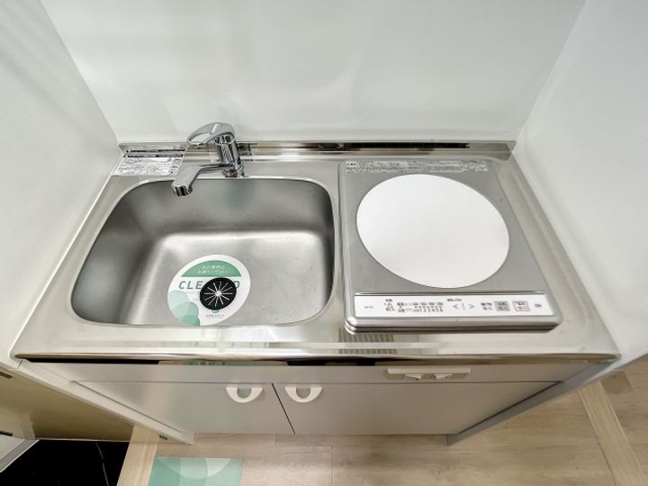 東京都大田区仲六郷1丁目の賃貸マンションのキッチン