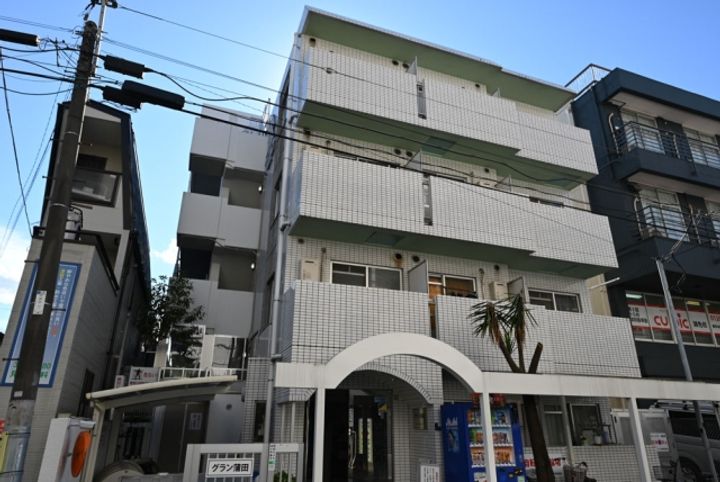 東京都大田区仲六郷1丁目の賃貸マンションの外観