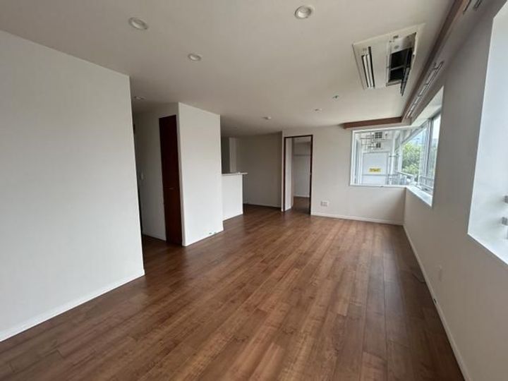 グリーンホームズ1の居間