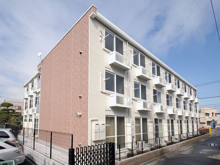 レオパレスリバーパークⅡの外観