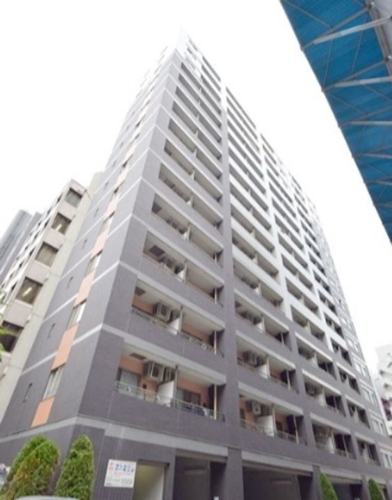 レジディア三越前の外観