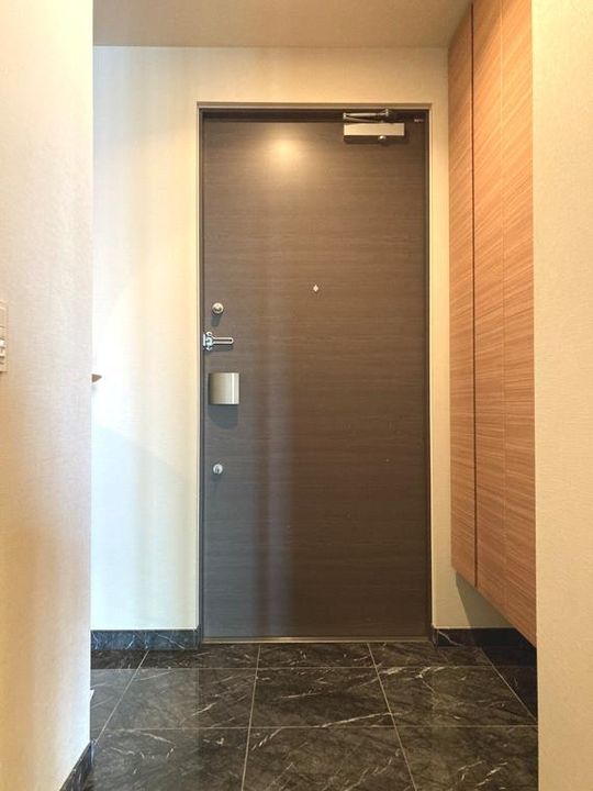 川崎ゲートタワーの玄関