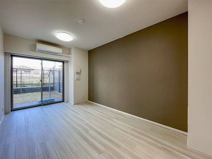 フロンティアレジデンス錦糸公園の居間