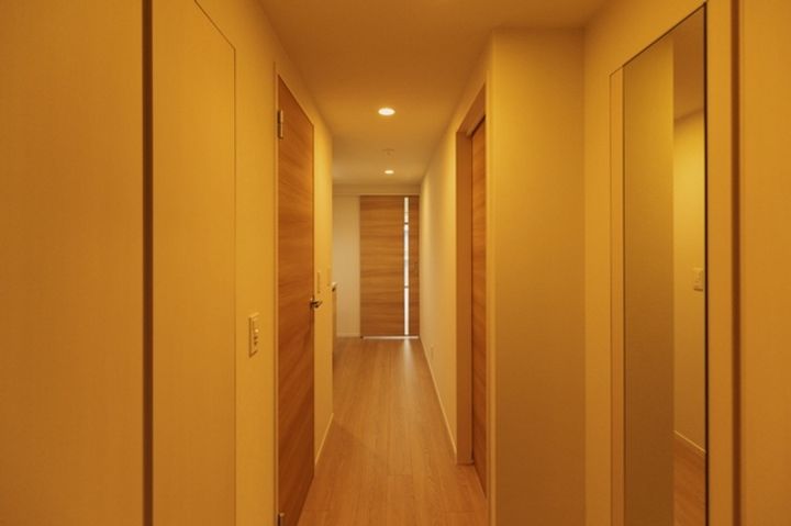 フロンティアレジデンス錦糸公園の玄関