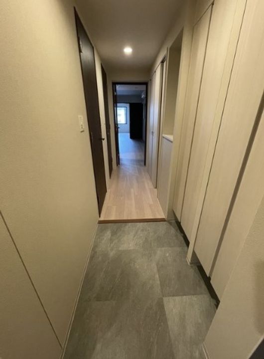 ウェルスクエア武蔵小山Ⅱの玄関