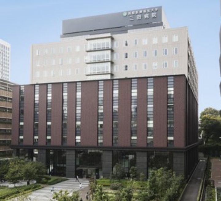 東京都港区三田1丁目の賃貸マンションの周辺