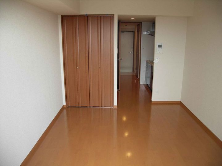 メインステージ川崎Ⅳの居間