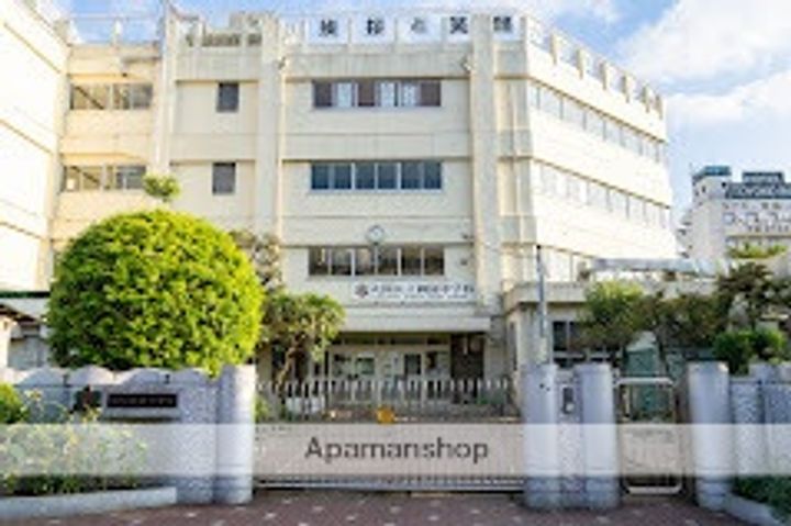 イスフールの周辺