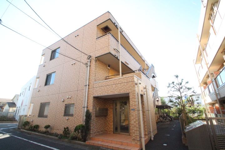 ラベンダー奥戸の外観