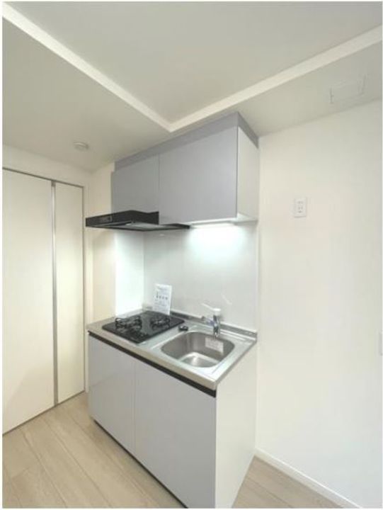 コンフォール小岩101のキッチン