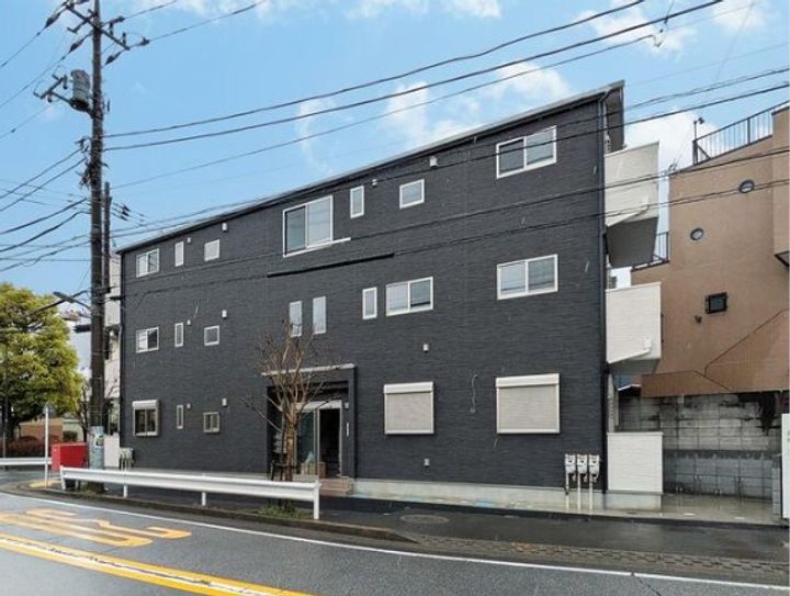 ナシオン平井301の外観