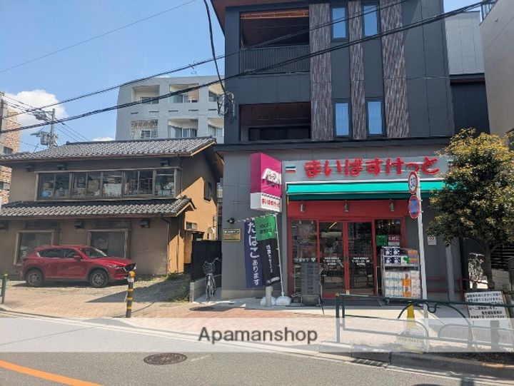 GRANDE TAKASAGOの周辺