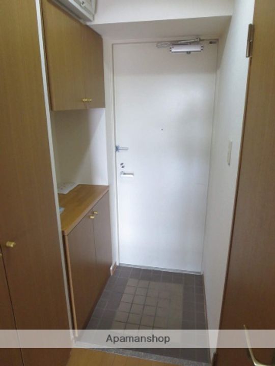 アルトジャルダンの玄関