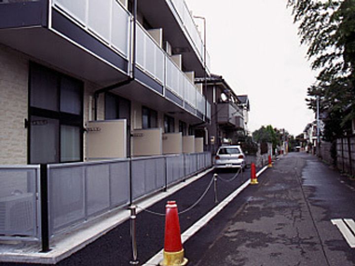 レオパレスENZOの外観